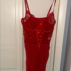Vintage Elegant Red Lace Chemise